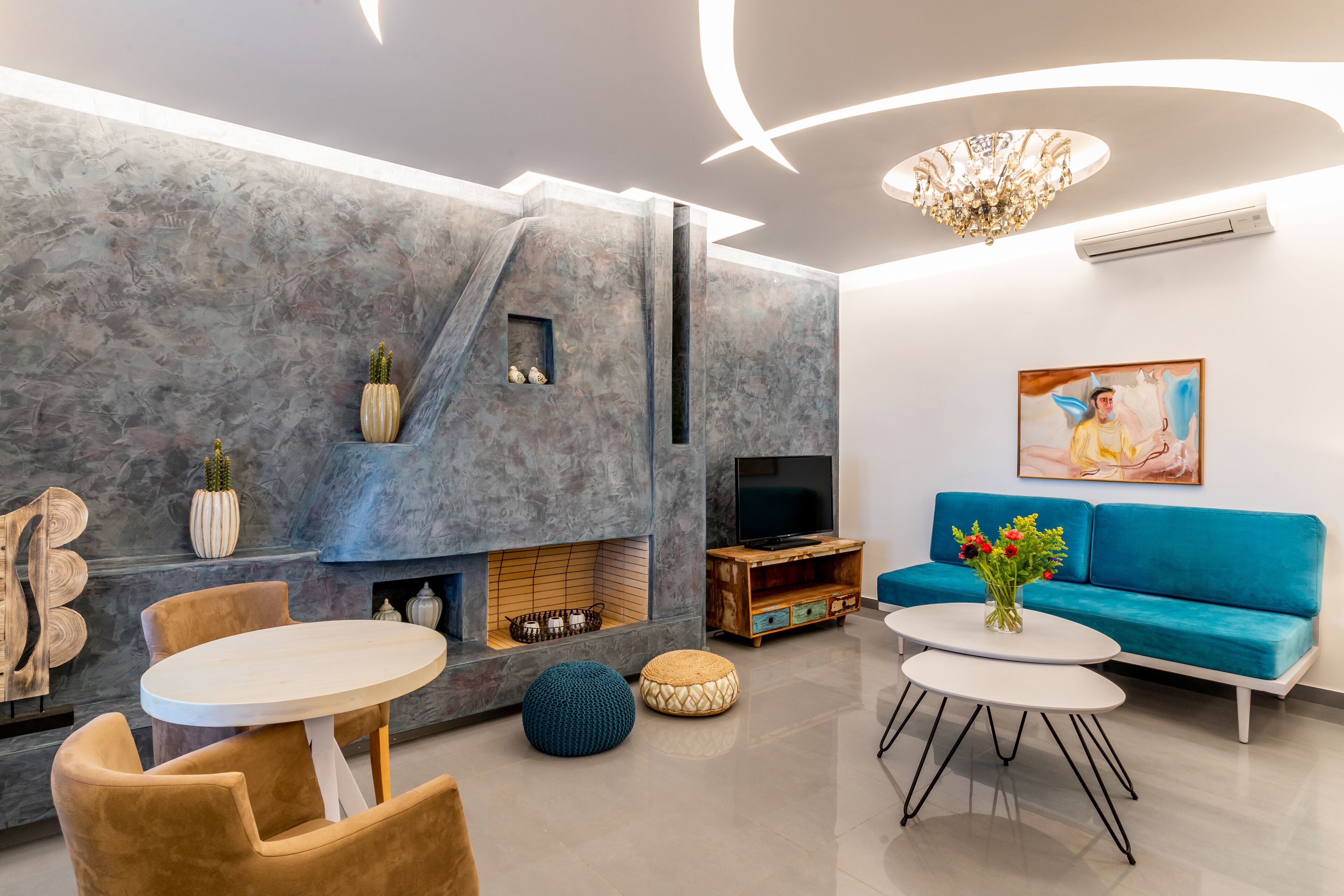 Photo - Marvarit Suites