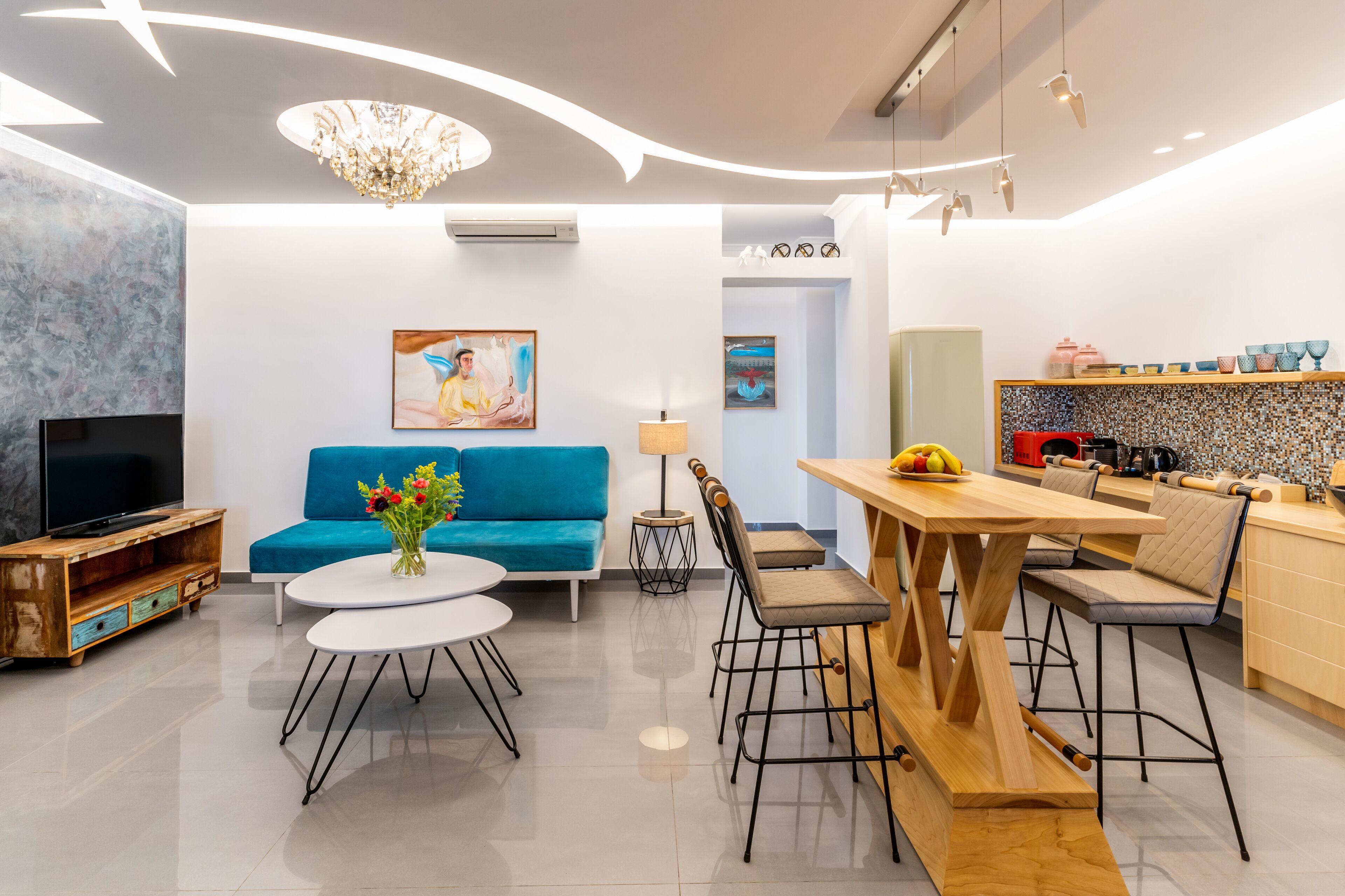 Photo - Marvarit Suites