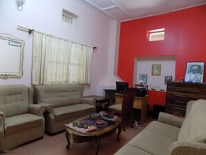 Lobby - Fort Coleb Guest House (Mbarara)