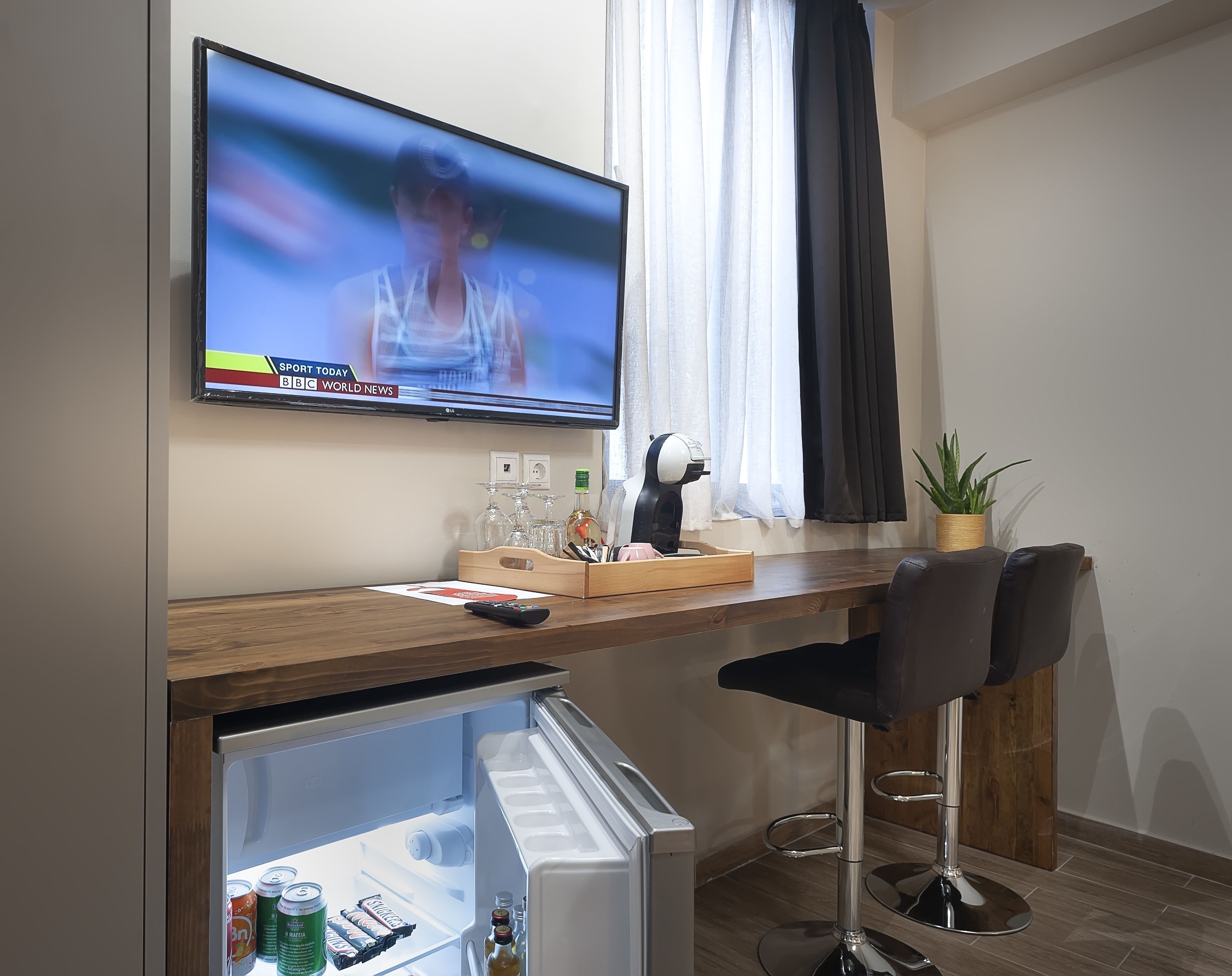 deluxe double room, 1 queen bed | view from room