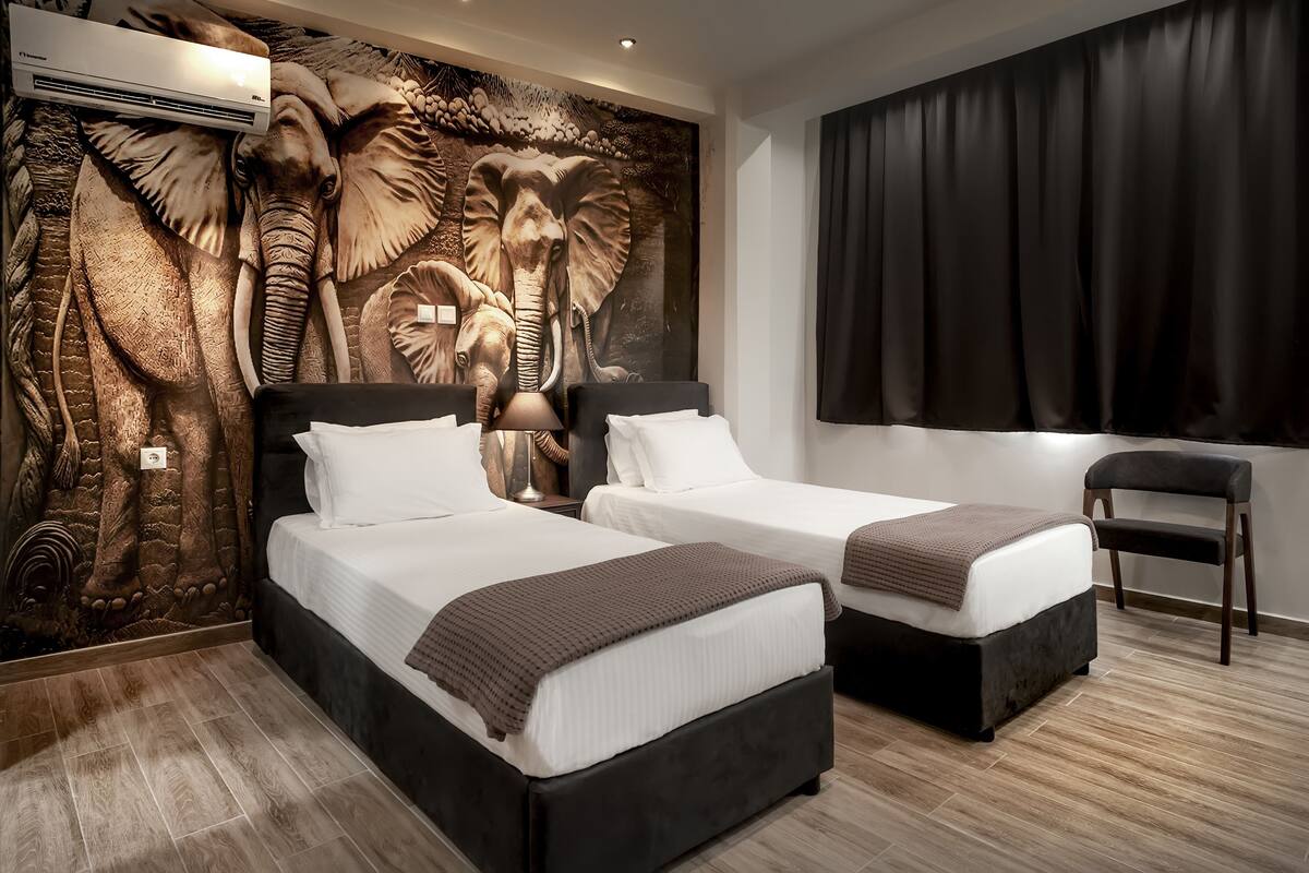 City Twin kamer, 2 eenpersoonsbedden | Luxe beddengoed, pillowtop-bedden, een kluis op de kamer, een bureau