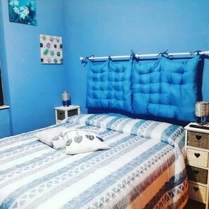 Desk, free WiFi, bed sheets