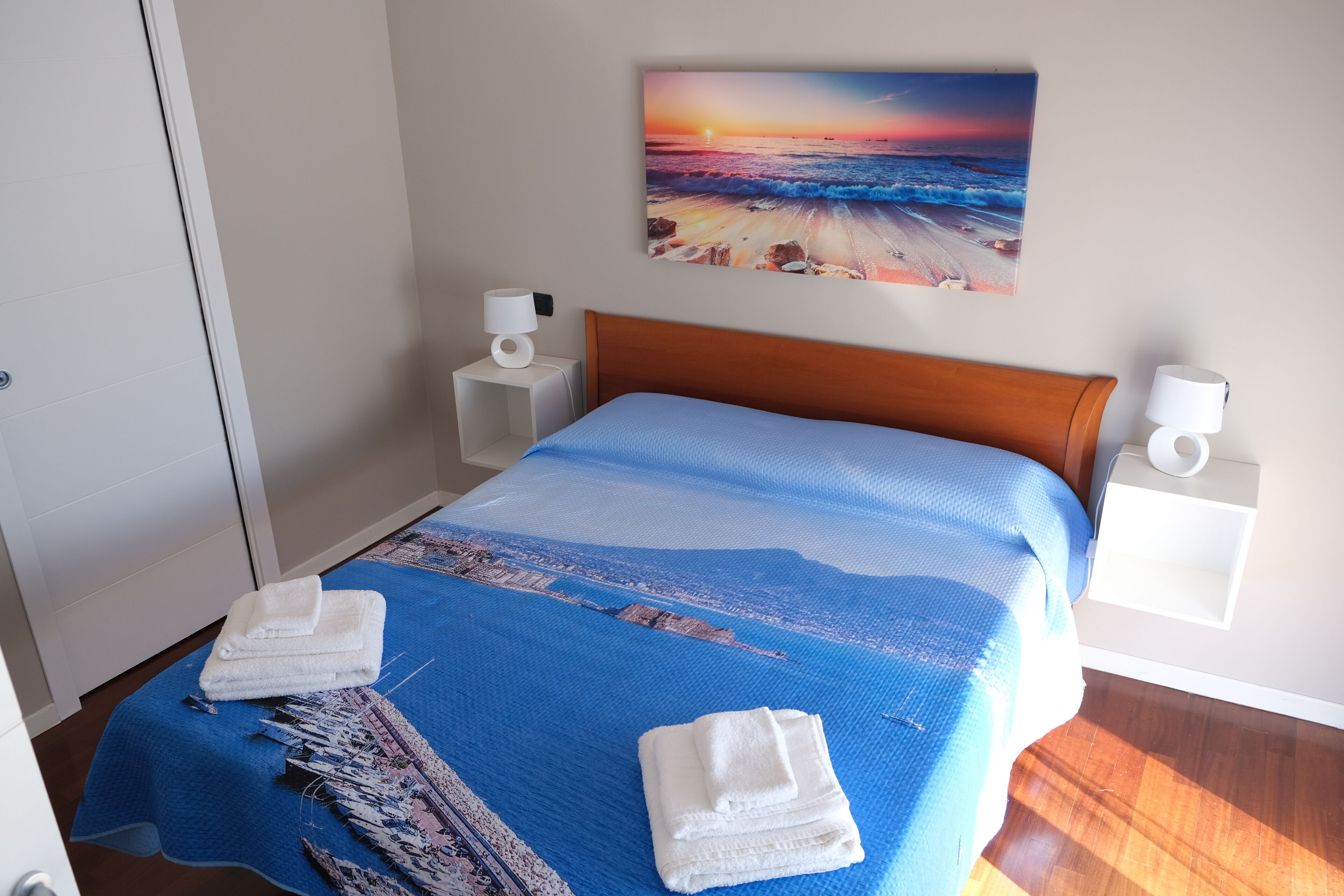 1 chambre, bureau, Wi-Fi gratuit, draps fournis