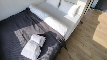 Basic Double Room | Desk, laptop workspace, blackout curtains, soundproofing