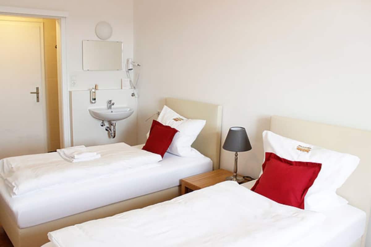 Desk, iron/ironing board, rollaway beds, free WiFi