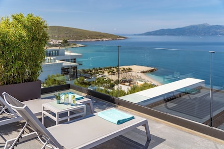 Sun deck. Glow Boutique Hotel & Suites
