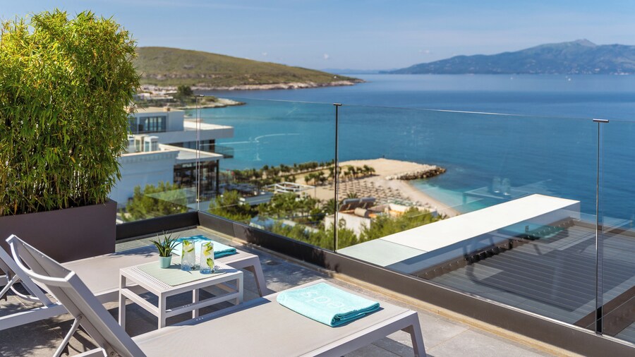 Glow Boutique Hotel & Suites