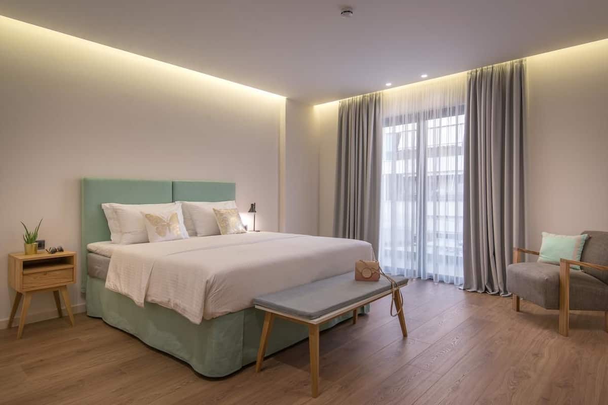 1 habitación, ropa de cama de alta calidad y minibar