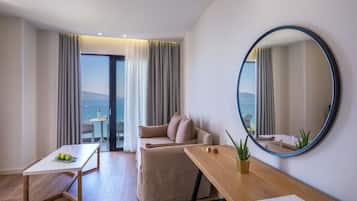 Superior Suite, Balcony, Sea View | Premium bedding, minibar, in-room safe, desk