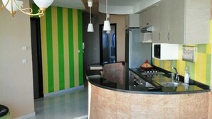 公寓, 2 间卧室 | 私人厨房 | 冰箱、烤箱、炉灶、厨具/餐具
