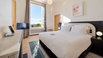 Suite Chateau Prestige | Hochwertige Bettwaren, Minibar, Zimmersafe, individuell dekoriert