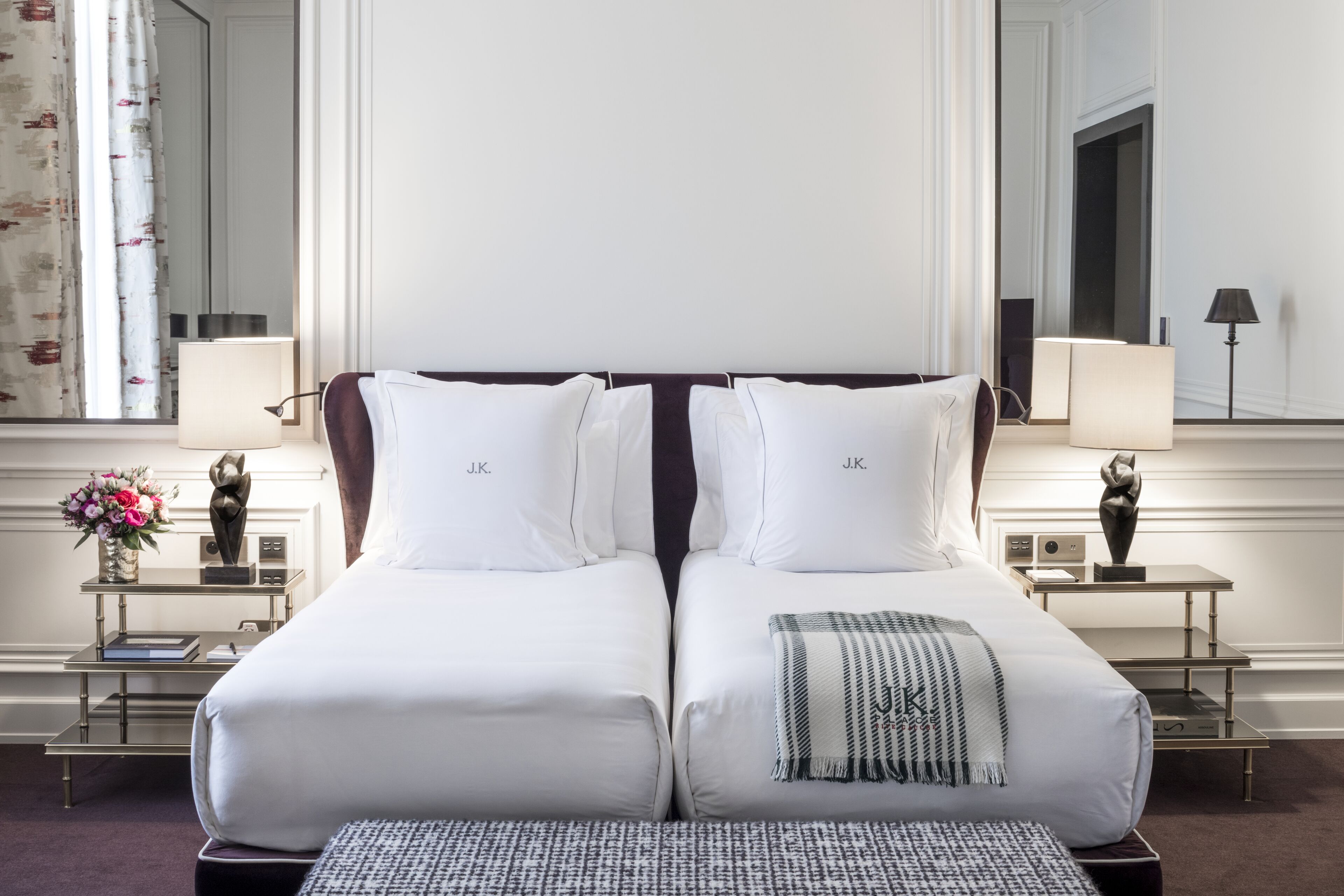 Photo - J.K. Place Paris