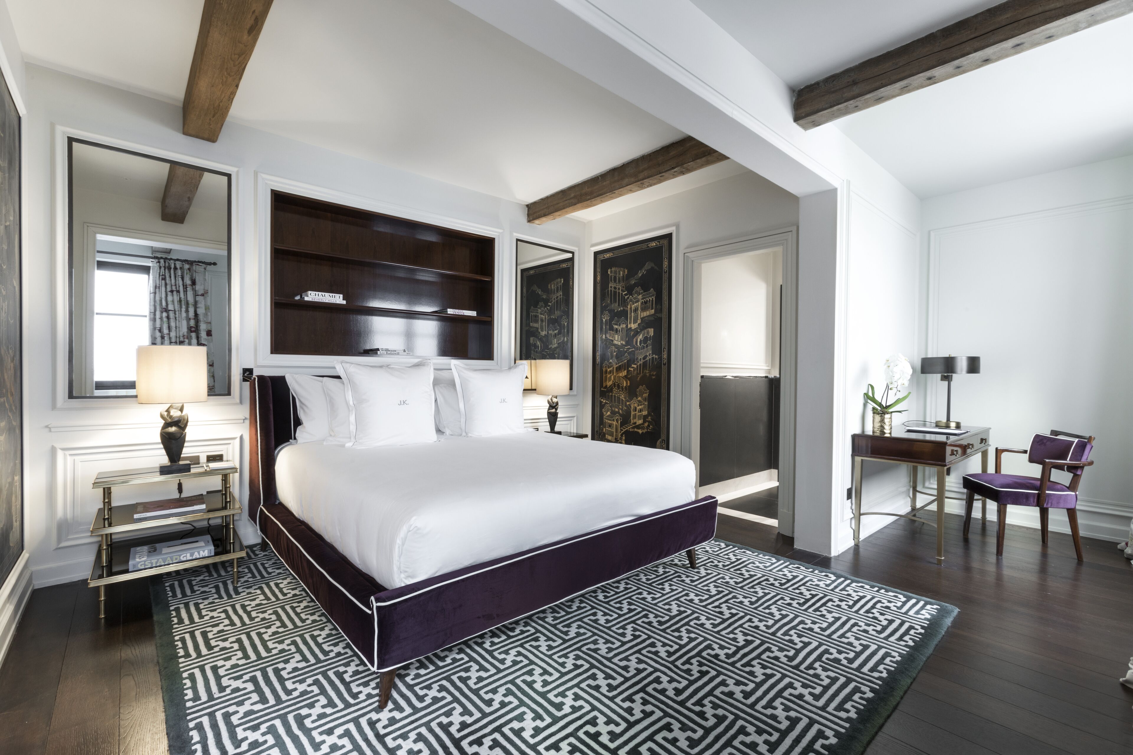 Junior | 1 Schlafzimmer, hochwertige Bettwaren, Minibar, Zimmersafe