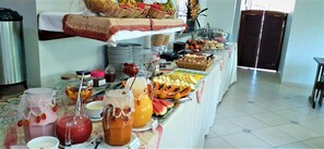 بو فيه فطور مجانًا يوميًا