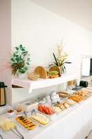 Desayuno buffet incluido todos los días 