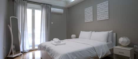 Apartment | Free WiFi, bed sheets