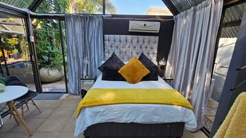 Panoramic Double Room | Egyptian cotton sheets, premium bedding, down duvets, pillow-top beds