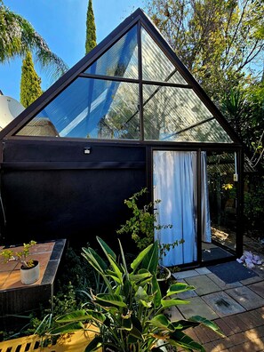 Panoramic Double Room | Garden view - 51 on Church Guesthouse (Matjhabeng)