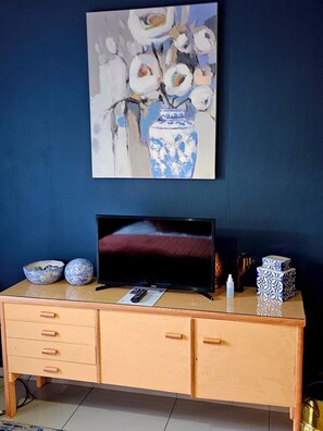 Kamar Double Khas, 1 Tempat Tidur Queen, pemandangan kebun (Nordic Blue Copper) | Seprai katun Mesir, seprai premium, dan selimut bulu angsa