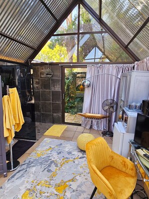 Panoramic Double Room | Egyptian cotton sheets, premium bedding, down comforters, pillowtop beds - 51 on Church Guesthouse (Matjhabeng)