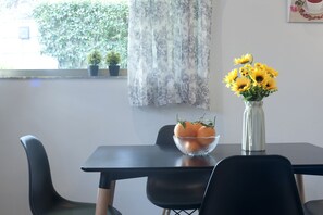 Huoneisto | Ruokailu omassa huoneessa