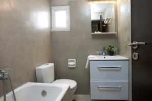 Studio | Bathroom - Patisia, Modern Studio with Unique View (Athens)