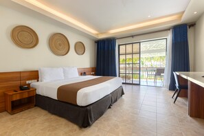 Lagoon Villa | In-room safe, desk, laptop workspace, blackout drapes - Golden Sands Destination Resorts (Daanbantayan)