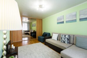 Laptop workspace, iron/ironing board, free cots/infant beds, free WiFi