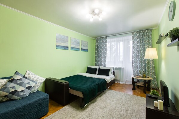 Laptop workspace, iron/ironing board, free cots/infant beds, free WiFi