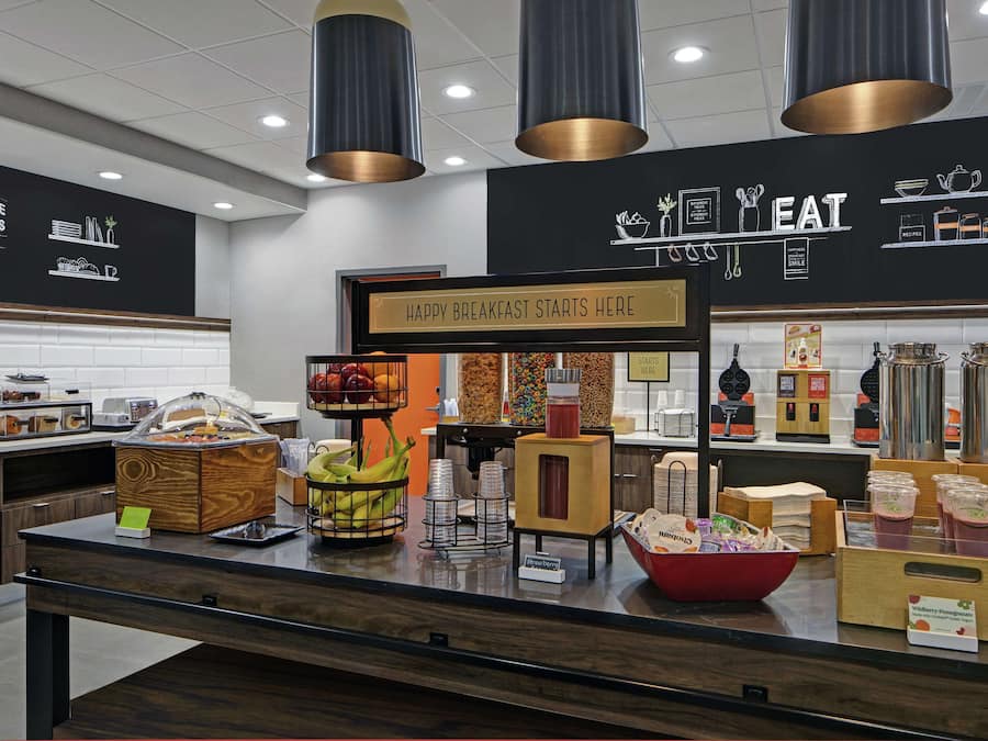 Free daily buffet breakfast