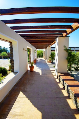 Exterior. Hotel Barbagia