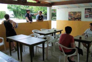Bar-cafetería