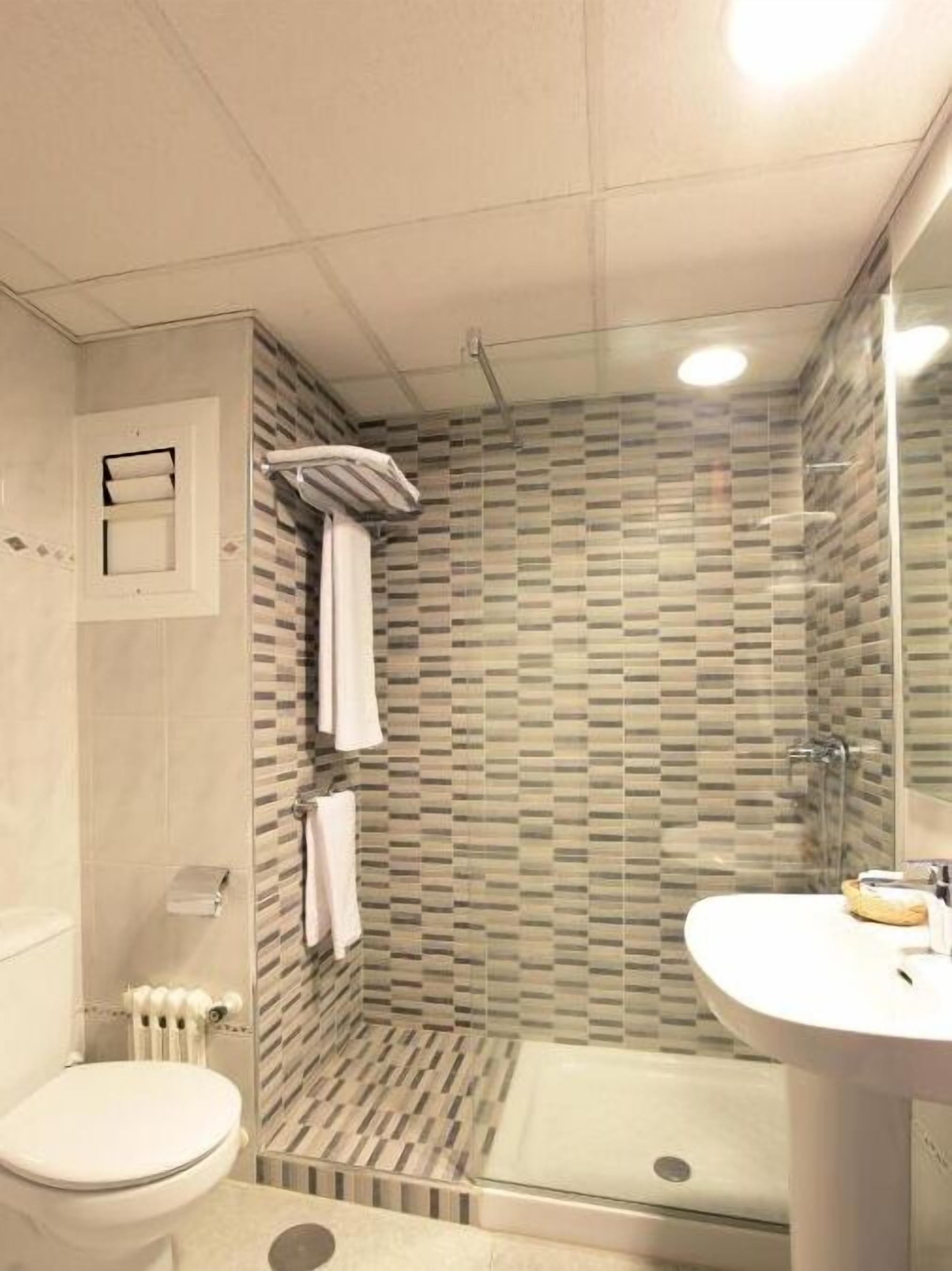 Photo - Hotel Bilbaino