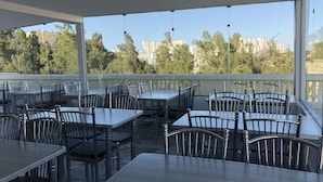 Terrace/patio - Hostel light (Algiers)