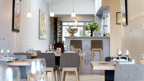 Lunch and dinner served - Hotel Residence Bellevue (Cambo-les-Bains)