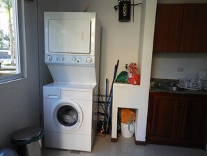 Phòng đôi tiện nghi đơn giản | Quang cảnh từ phòng