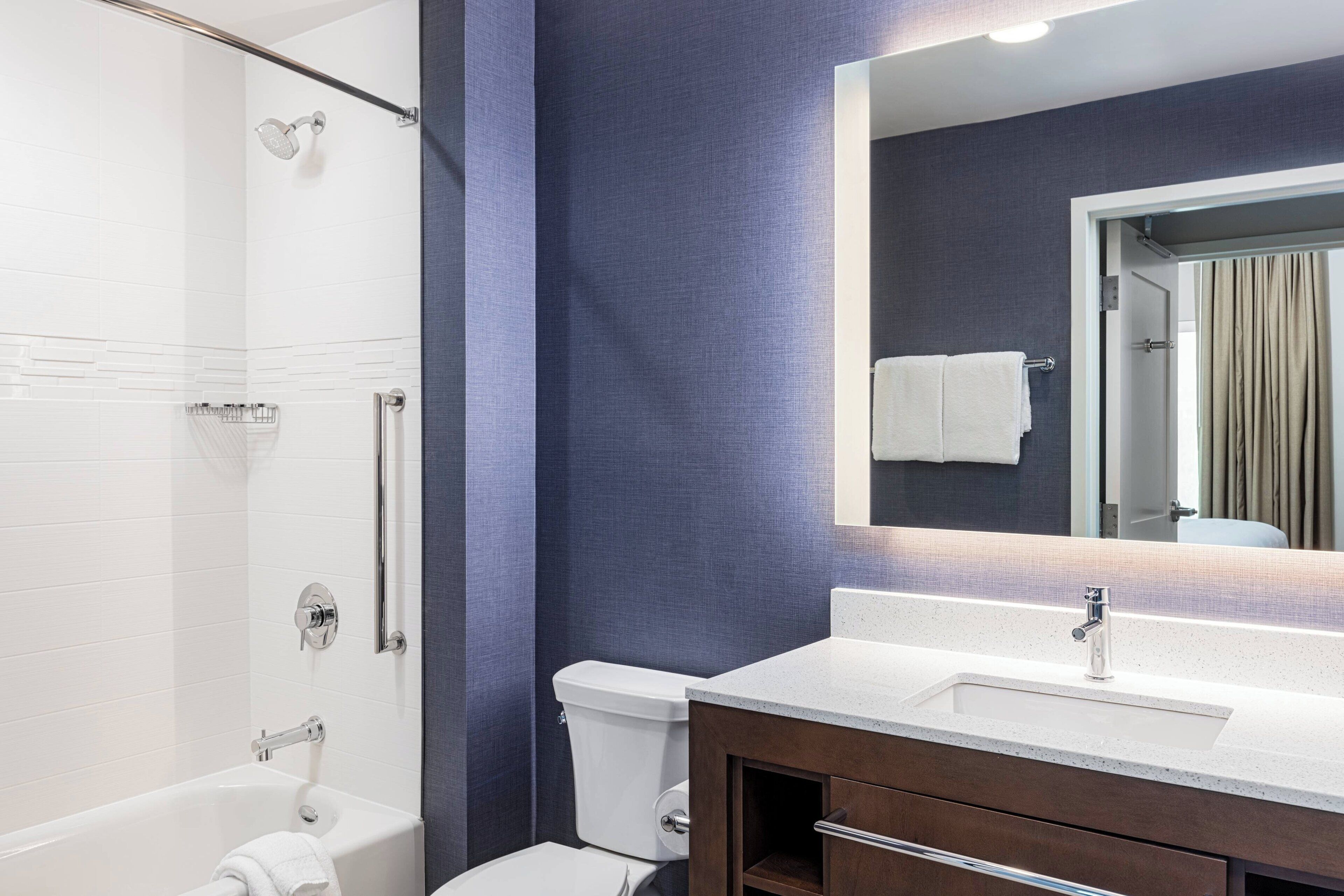 separate bathtub and shower, free toiletries, hair dryer, towels