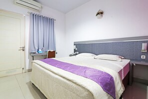 Quarto superior | Wi-Fi de cortesia, roupa de cama