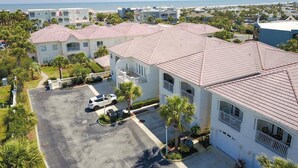 Biệt thự, nhiều giường (Villas Of Ocean Gate I - 353) | Ngoại thất
