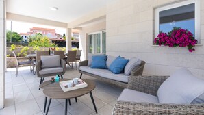 Deluxe Villa, 3 Bedrooms | Terrace/patio - Beautiful Villa Magdalena - Porat (Malinska-Dubasnica)