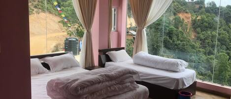 5 chambres, Wi-Fi, draps fournis