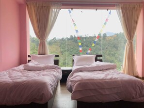 5 habitaciones, wifi y ropa de cama 