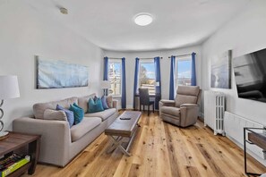 Télévision, espaces bureaux