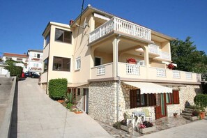 Exterior - Apartment Dvornicic A2 (Silo - island Krk)