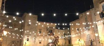 Apricot House. In the heart of the old town.