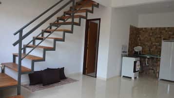 House, Garden View | Private kitchen | Full-sized fridge, microwave, oven, stovetop