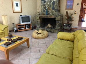 Televisión de pantalla plana