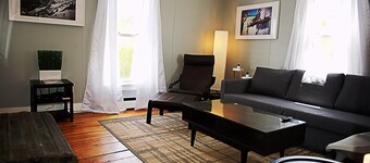 Walk to Old Port ♦ West End Condo ♦ Parking