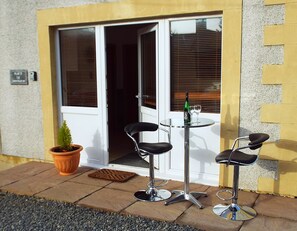 Property grounds - Bayhead Flat 14D - at the heart of Stornoway (Stornoway)