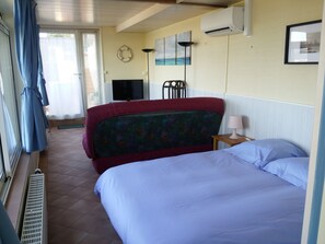 1 soverom, strykejern/-brett, wi-fi og sengetøy